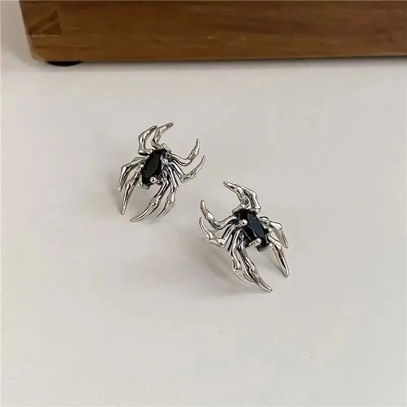 Dark Gothic Vintage-Style Spider Stud Earrings for Women