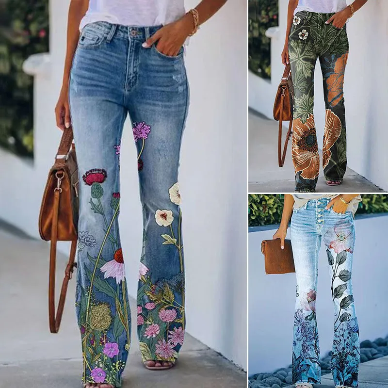 Flared jeans with 4 buttons