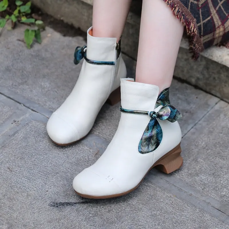 Handmade Leather Chelsea Boots For Women Soft Ankle Boots Retro Round Toe Black/White