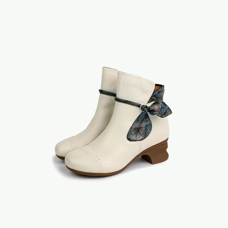 Handmade Leather Chelsea Boots For Women Soft Ankle Boots Retro Round Toe Black/White