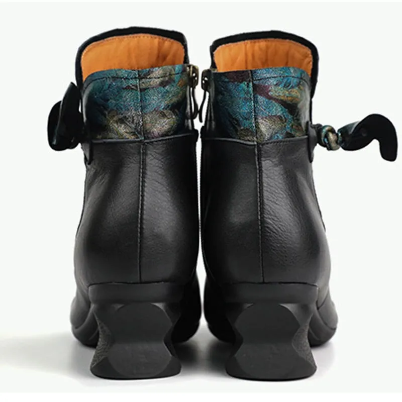 Handmade Leather Chelsea Boots For Women Soft Ankle Boots Retro Round Toe Black/White