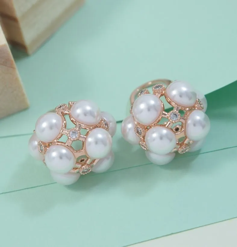 Korean Elegant White Pearl Stud Earring - KRNER 5362