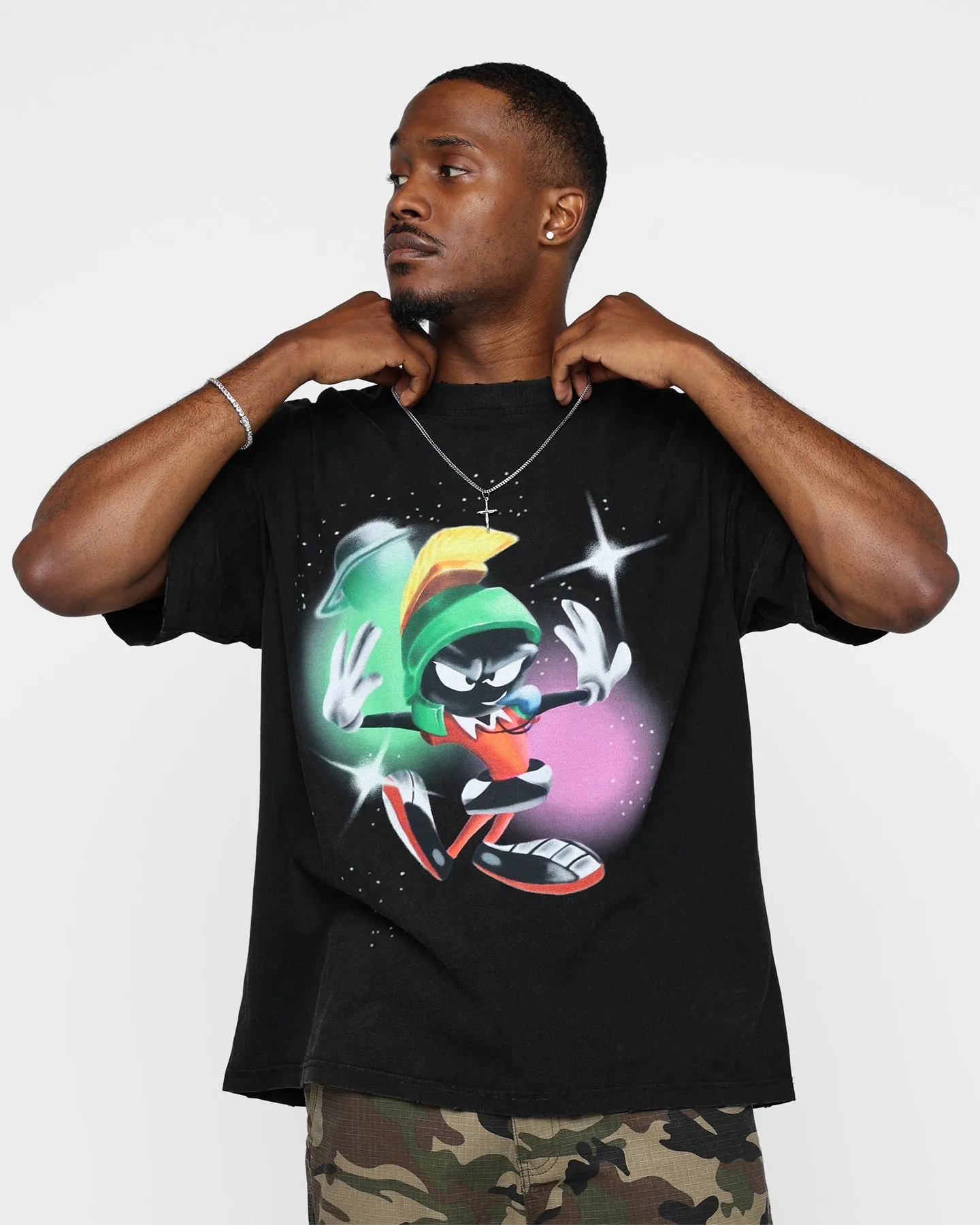Renowned LA X Looney Tunes Marvin Airbrush Vintage T-Shirt Black