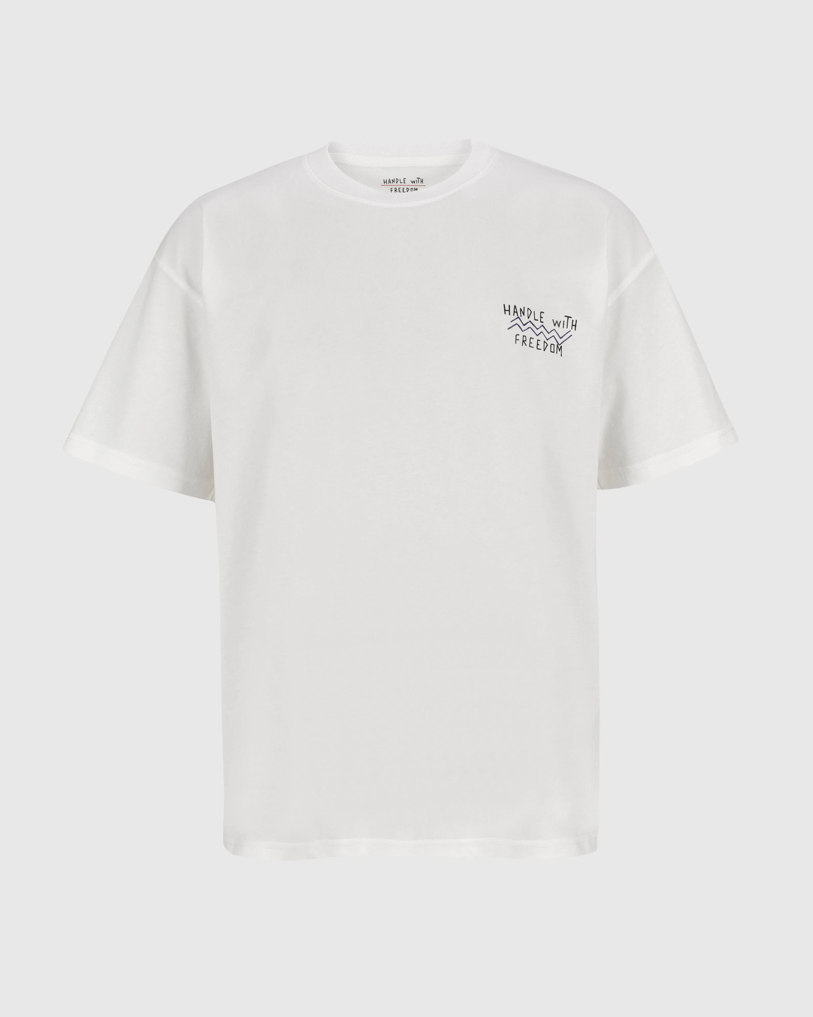 SAUDADE & LIBERDADE EXCLUSIVE T-SHIRT