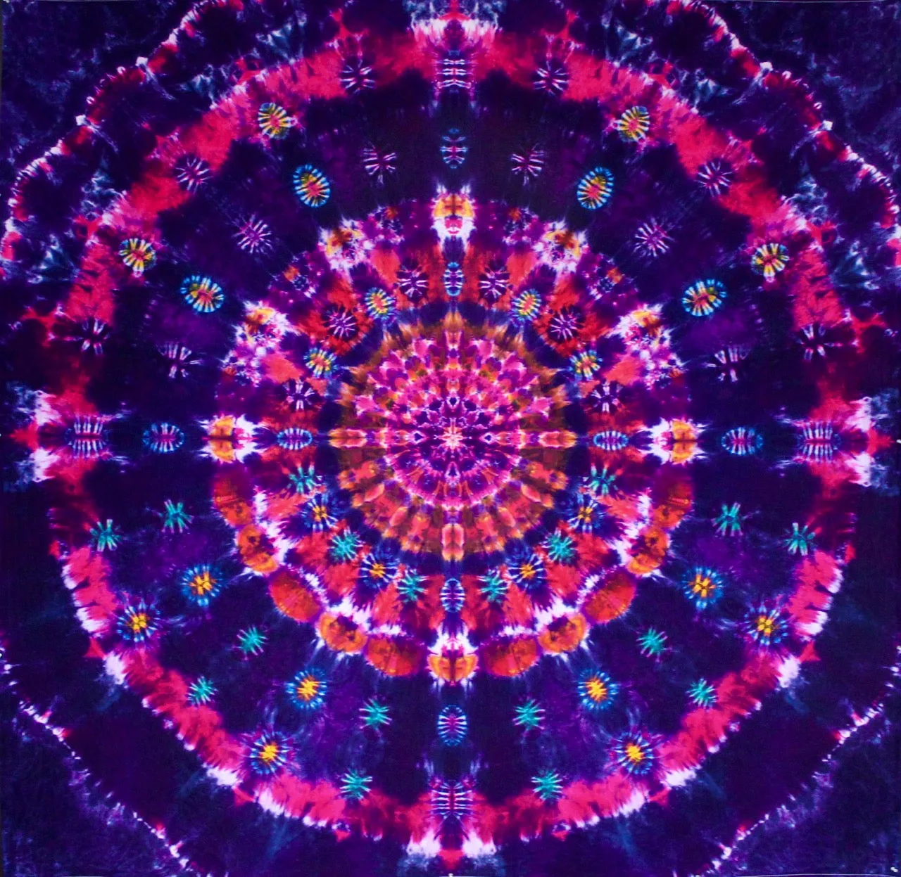 'Valentine's Day' Mandala 86"X86" #1076
